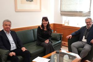 Συνάντηση Περιφερειάρχη Κρήτης με τον Δήμαρχο Σητείας