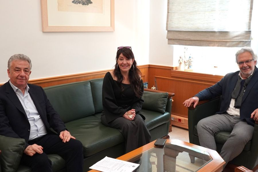 Συνάντηση Περιφερειάρχη Κρήτης με τον Δήμαρχο Σητείας