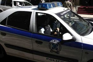 “Γάζωσαν” επιχείρηση ενοικίασης πολυτελών αυτοκινήτων τα ξημερώματα – Τι ερευνά η ΕΛ.ΑΣ.