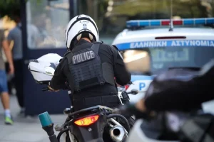 Ηράκλειο: Βαριές διώξεις στον 17χρονο που κατηγορείται για τον βιασμό ανήλικης