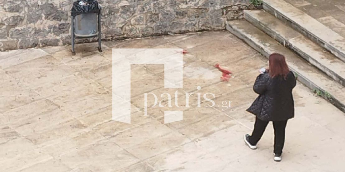 (ΦΩΤΟ) Διασωληνωμένος στη ΜΕΘ ο 94χρονος που έπεσε από το άγαλμα του Βενιζέλου