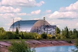 Τσερνόμπιλ: Προειδοποίηση της Greenpeace για «καταστροφική» διαρροή ραδιενέργειας αν καταρρεύσει η σαρκοφάγος