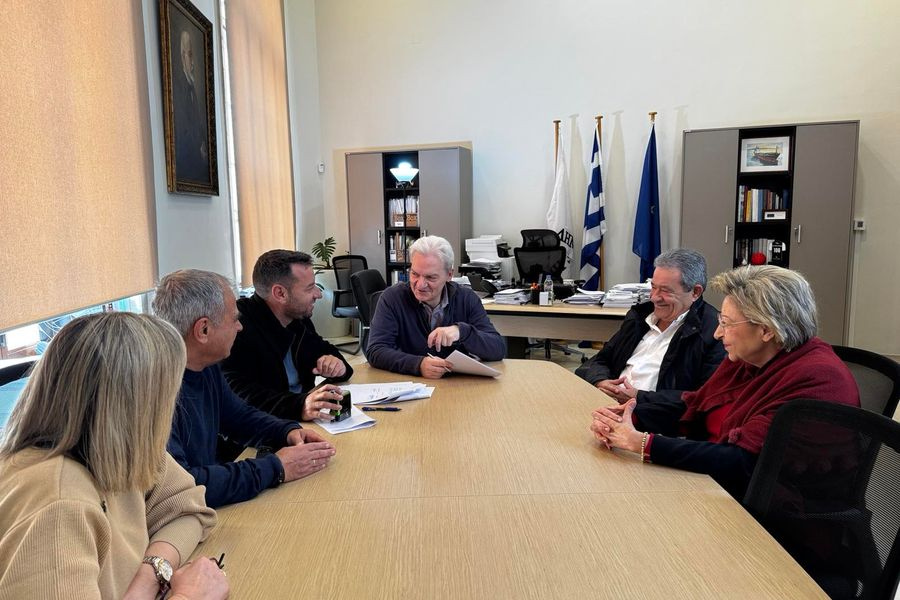 Σύμβαση 2.910.000 ευρώ για νέες φυτεύσεις, συντήρηση και επέκταση των κοινόχρηστων χώρων πρασίνου υπέγραψε ο Αλέξης Καλοκαιρινός