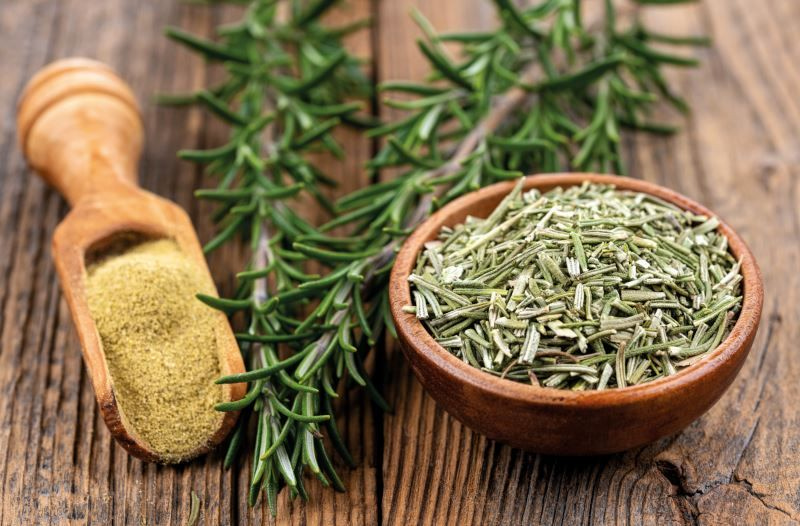 Τα φρέσκα ή τα αποξηραμένα βότανα είναι πιο υγιεινά;