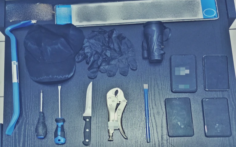 Τρεις νεαρούς διαρρήκτες οχημάτων “τσάκωσαν” οι Αρχές στις περιοχές Καλαμαριάς και Χαριλάου