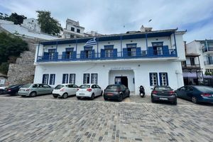 Έμφραγμα υπέστη δημοτική υπάλληλος εν ώρα εργασίας