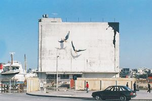 Κάνουν εργασίες στο παλιό “Ψυγείο” για να παραμείνει δομή μεταναστών; – Πώς θα λειτουργήσει η δομή στην Αγυιά