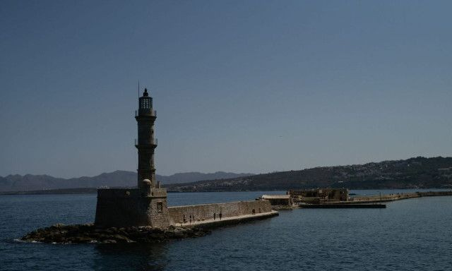 Χανιά: Τουρίστρια πήγε για πεζοπορία στο Ενετικό Λιμάνι και… τραυματίστηκε