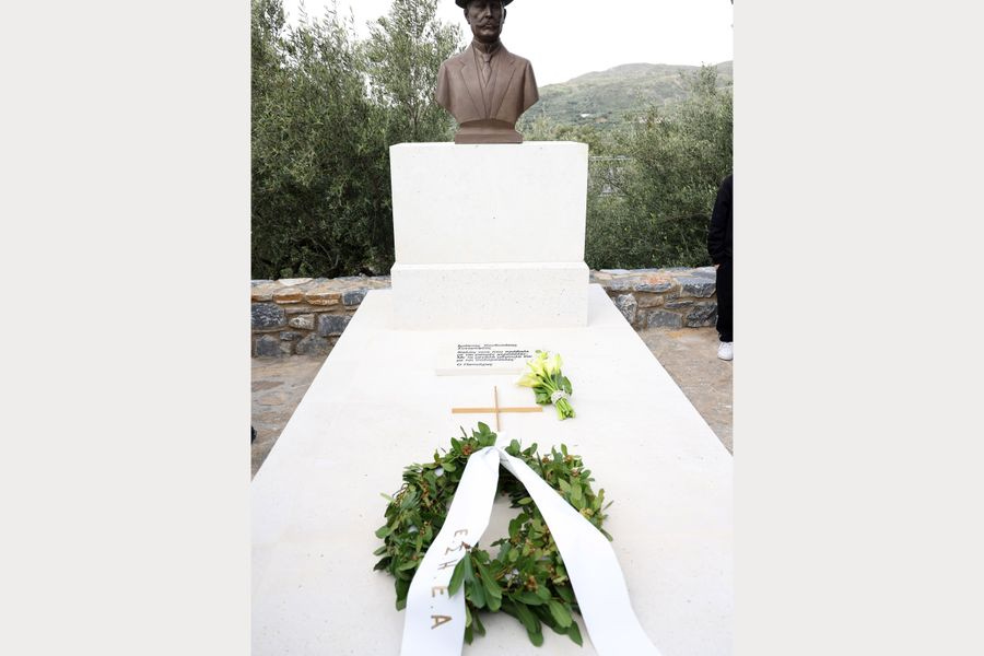 «Επί τέλους εστεγάσθην»!