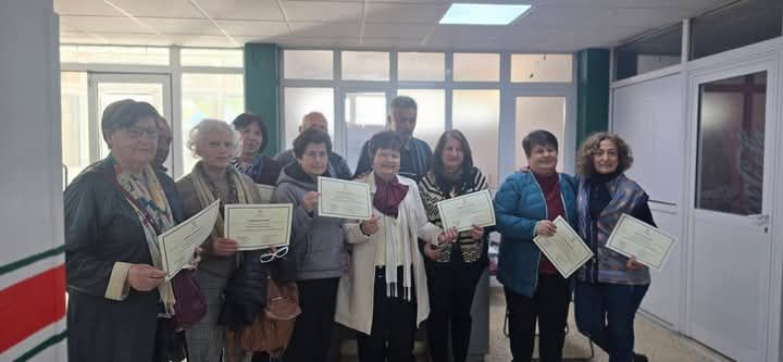 Απονομή βεβαιώσεων στους συμμετέχοντες στο πρόγραμμα ψηφιακής εκπαίδευσης της «Δια… Δήμου Μάθηση»