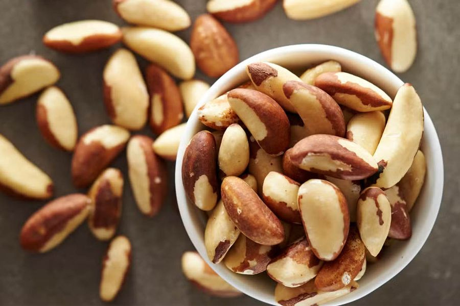 Ο εξωτικός καρπός που «αγαπά» τον θυρεοειδή, θωρακίζει την καρδιά και ενισχύει το νου