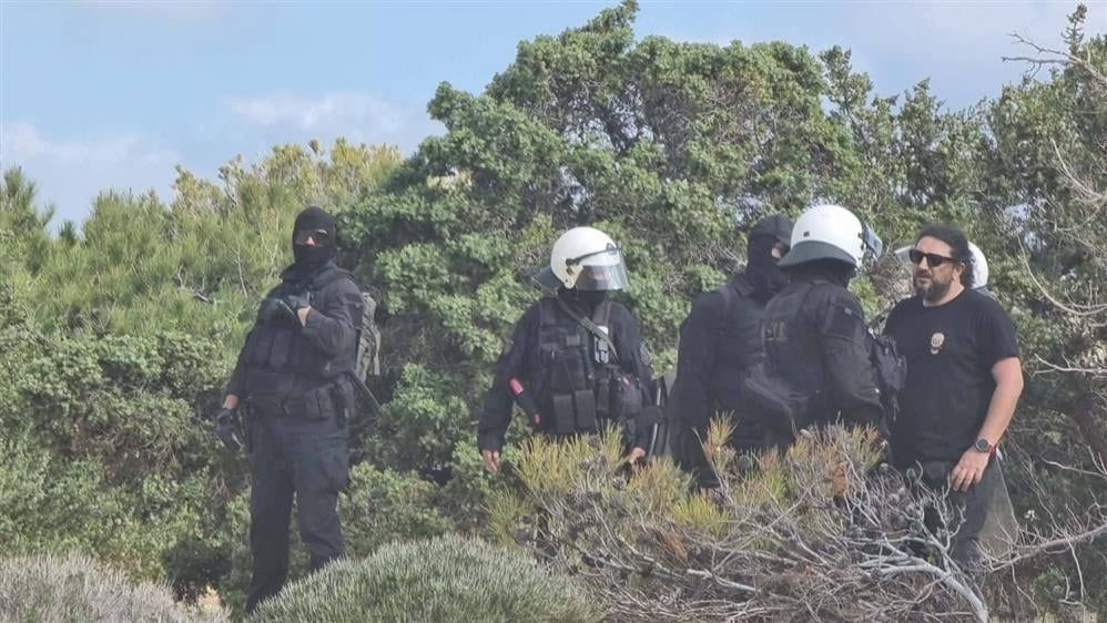 Η Δήμαρχος Γαύδου απαντά για τις διαμαρτυρίες και τις κατεδαφίσεις