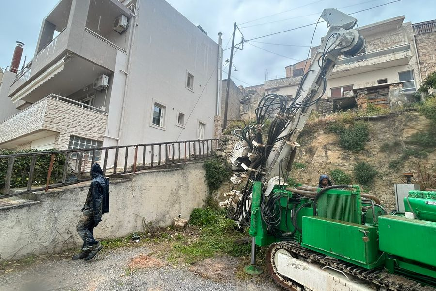 Ολοκληρώθηκαν οι γεωτρήσεις για τη γεωτεχνική έρευνα στον οικισμό των Βουτών