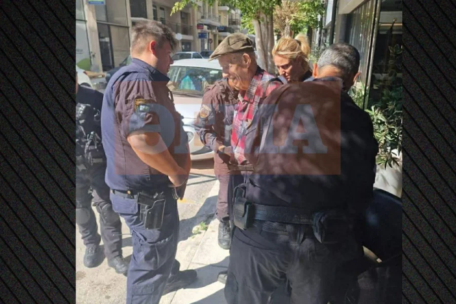 Η επιστολή που άφησε ο 89χρονος πιστολέρο: Μου φέρθηκαν σαν σκυλί στην Ελλάδα, λύσσαξα και κάποια μέρα θα πάω στα γραφεία τους να τους δαγκώσω