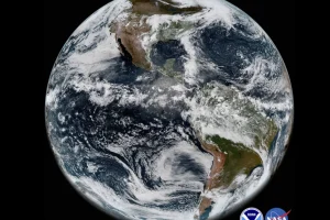 Αύξηση στον «παλμό» της Γης: Αναφορές για αϋπνία και βουητό στα αυτιά