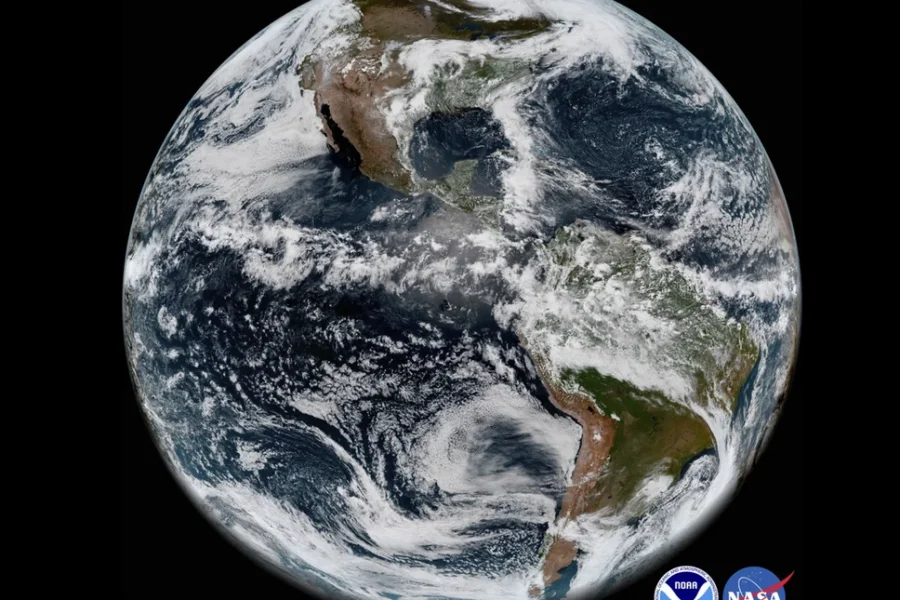 Αύξηση στον «παλμό» της Γης: Αναφορές για αϋπνία και βουητό στα αυτιά