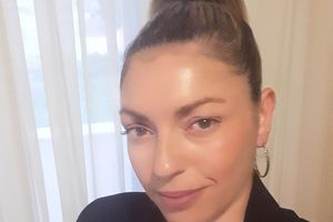 Τραγωδία: Βρέθηκε νεκρή η 43χρονη Ελευθερία Γιακουμάκη από σφαίρα μέσα στο αυτοκίνητό της (vid)