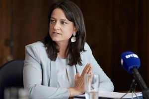 Η σκέψη μας βρίσκεται με τον εργαζόμενο που τραυματίστηκε