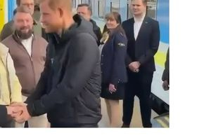 Αιφνιδιαστική επίσκεψη πραγματοποίησε ο πρίγκιπας Χάρι στο Κίεβο