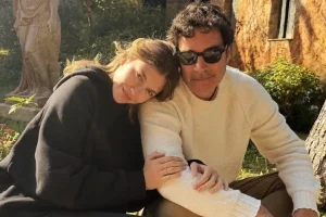 Η Κλέλια Ανδριολάτου και ο Χριστόφορος Παπακαλιάτης γυρίζουν το τελευταίο επεισόδιο του «Maestro»