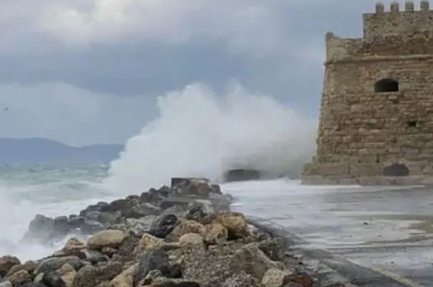 SOS από το Λιμεναρχείο Ηρακλείου: Έρχονται θύελλες έως 8 μποφόρ στην Κρήτη – Σε πλήρη ετοιμότητα οι αρχές