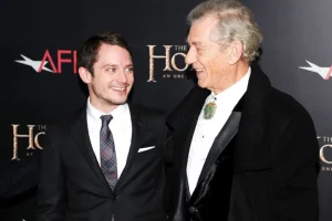 Επίσημο: Ίαν ΜακΚέλεν και Ελάιτζα Γουντ επιστρέφουν ως Γκάνταλφ και Φρόντο στη νέα ταινία «Άρχοντα των Δαχτυλιδιών»