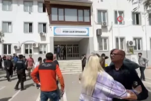 Πυροβολισμοί σε σχολείο στην Τουρκία – Αναφορές για τραυματίες