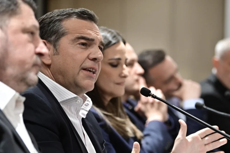 Από Τσίπρα μέχρι Δούκα και από ναύαρχο Αποστολάκη μέχρι Δήμητρα Ματσούκα: Όσα έγιναν στην παρουσίαση βιβλίου για τον Μπουτάρη