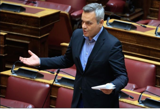 Στη Βουλή από τον Χάρη Μαμουλάκη κατάργηση των Τοπικών Διοικητικών Επιτροπών του e-ΕΦΚΑ