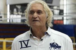 ‘Εφυγε μια εμβληματική μορφή του Ελληνικού βόλεϊ ,o Μάκης Μαριάτος