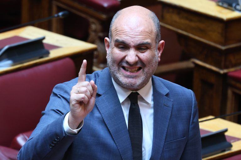 Δημήτρης Μαρκόπουλος: Ανυπόστατες οι φήμες ότι δεν έχω πανεπιστημιακό πτυχίο