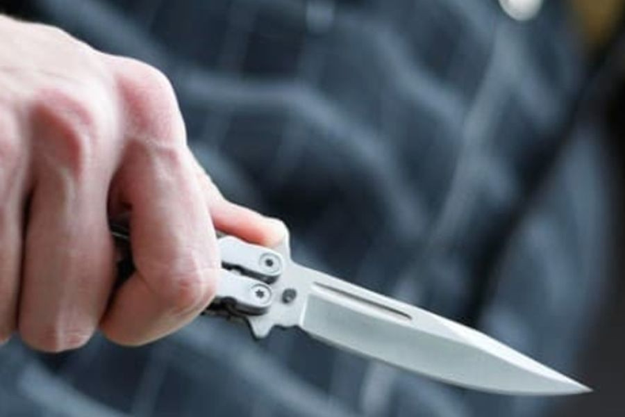 Κέρκυρα: Χειροπέδες σε ανήλικο για μαχαίρι «πεταλούδα» – Συνελήφθη και η μητέρα του