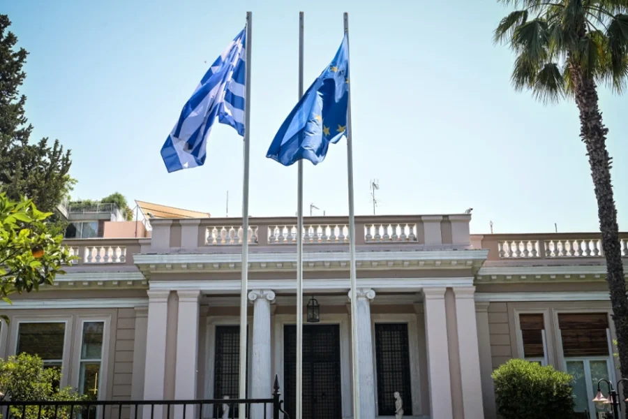 «Τοξική ρητορική και διαστρέβλωση της πραγματικότητας» απαντά η κυβέρνηση στον Ανδρουλάκη