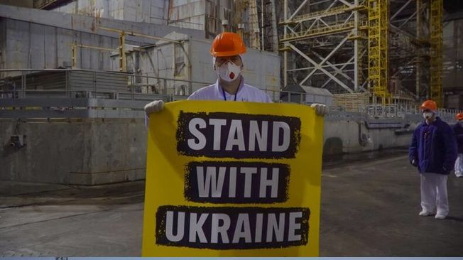 Η Greenpeace προειδοποιεί: 40 χρόνια μετά το ατύχημα του Τσερνόμπιλ, η πυρηνική ενέργεια είναι το ίδιο επικίνδυνη