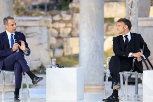 Ελλάς – Γαλλία μόνιμη συμμαχία: Μητσοτάκης και Μακρόν επισφραγίζουν ευρεία στρατηγική συνεργασία στο Μαξίμου