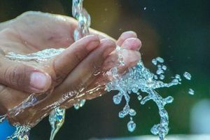 Τι απαντά η ΔΕΥΑΗ για το νερό ύδρευσης και τις μετρήσεις ποιότητας στις περιοχές του Ηρακλείου