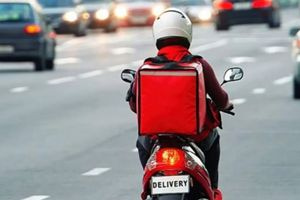 Αφρικανική σκόνη: Την προσωρινή παύση των υπηρεσιών διανομής ζητά ο πρόεδρος των Εργαζομένων Επισιτισμού-Τουρισμού