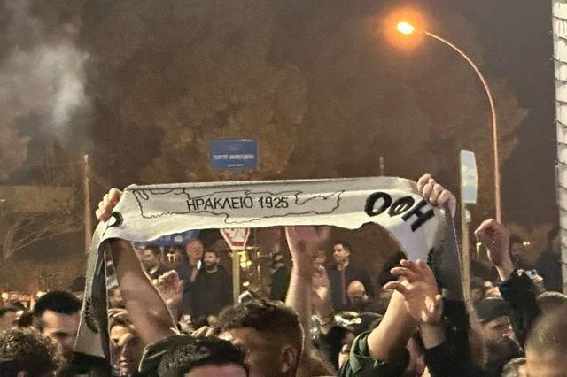 “Τυφλή” οπαδική βία μετά τη νίκη του ΟΦΗ – Έστειλαν στο νοσοκομείο με 20 ράμματα νεαρό οπαδό στις Πατέλες