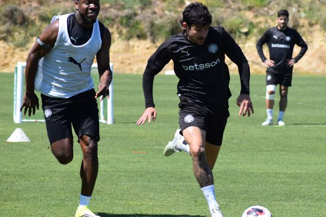 ΟΦΗ: Ετοιμοπόλεμοι για τον τελικό Ισέκα και Φούντας