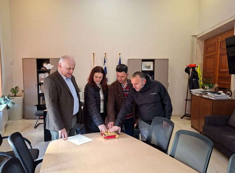 Ορκωμοσία 3 νέων μόνιμων υπαλλήλων στο Δήμο Ηρακλείου