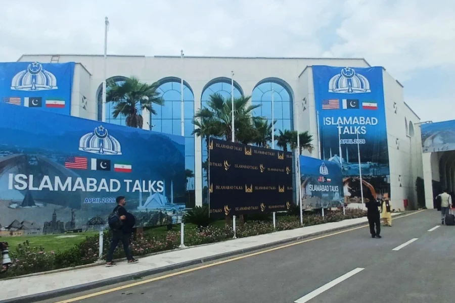 Wall Street Journal: Κατ’ αρχήν συμφωνία για νέο γύρο επαφών μεταξύ ΗΠΑ και Ιράν