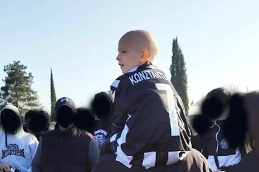 Έφυγε από τη ζωή ο 7χρονος Γιωργάκης, ο φίλαθλος του ΠΑΟΚ που έδινε μάχη με τον καρκίνο