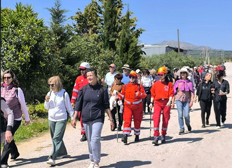 Με επιτυχία η πεζοπορική διαδρομή στην Καληδονία Κολυμβαρίου  από τον Δήμο Πλατανιά