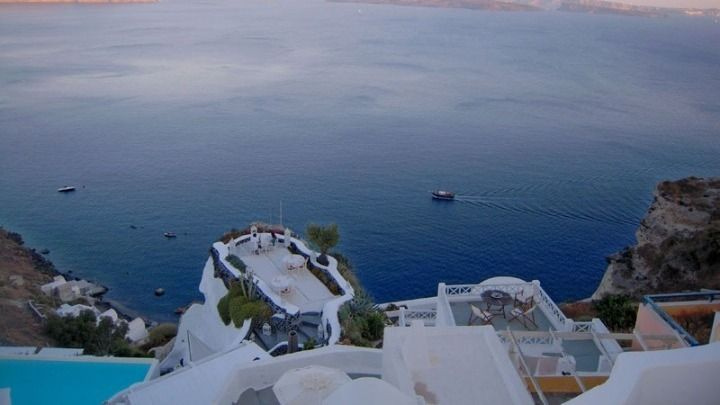 ΕΟΤ: Διακρίσεις για Ελλάδα και Σαντορίνη στα τουριστικά Leisure Lifestyle Awards 2026