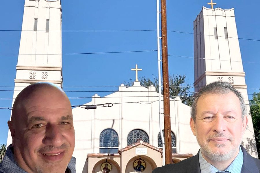 Αποκάλυψη στο patris.gr από δύο Κρητικούς στις ΗΠΑ: “Γλιτώσαμε από επίθεση μέσα σε εκκλησία, άνδρας με αλεξίσφαιρο μπούκαρε μέσα…”