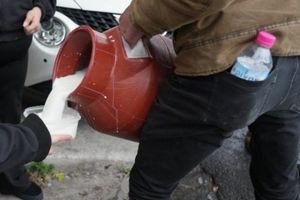 Πρόσκληση ΥπΑΑΤ Μαργαρίτη Σχοινά για συνάντηση με κτηνοτρόφους και τυροκόμους της Λέσβου