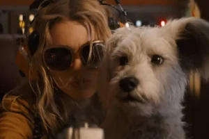 Trailer του «Supergirl»: Η Kara της Milly Alcock συναντά τον Lobo του Jason Momoa