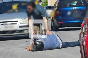 ΦΩΤΟ: Σύγκρουση αυτοκινήτου με μηχανή στα Χανιά – Στο νοσοκομείο ο αναβάτης