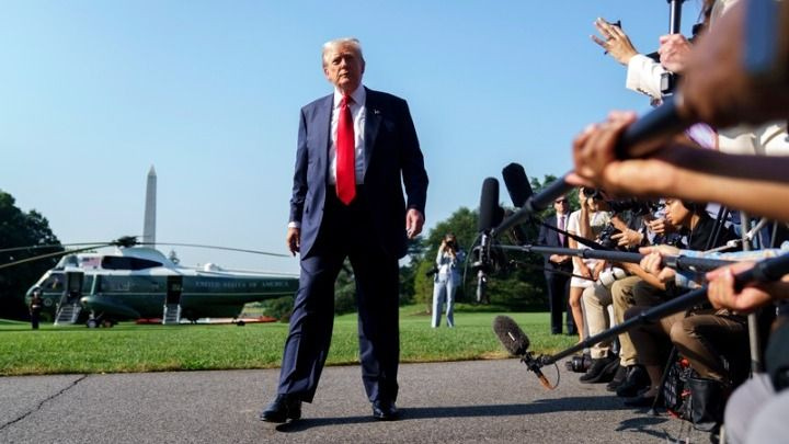 Ντ. Τραμπ: «Μπορεί να περάσουμε από την Κούβα» αφού «τελειώσουμε» με το Ιράν