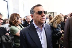 Ο χαλαρός Τσίπρας και η στόχευση στο Ηράκλειο
